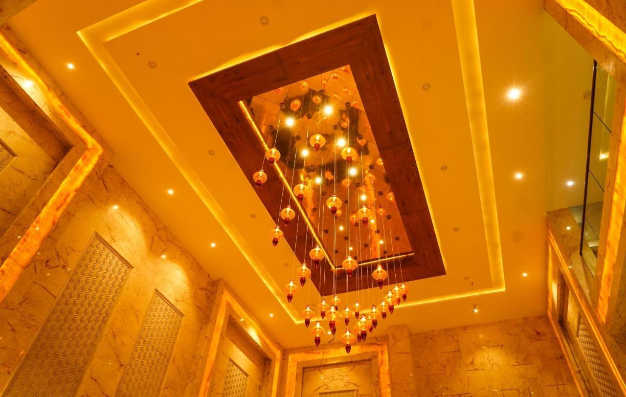 Pride Hotel Bhopal Dış mekan fotoğraf