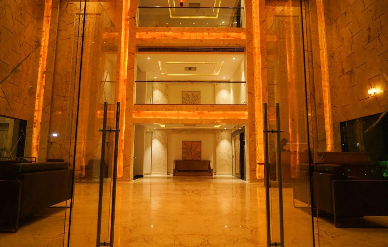 Pride Hotel Bhopal Dış mekan fotoğraf