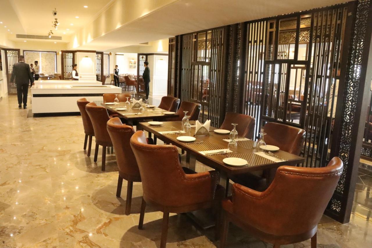 Pride Hotel Bhopal Dış mekan fotoğraf