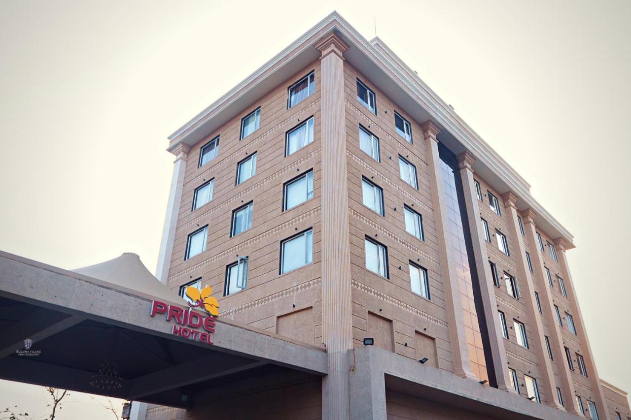 Pride Hotel Bhopal Dış mekan fotoğraf
