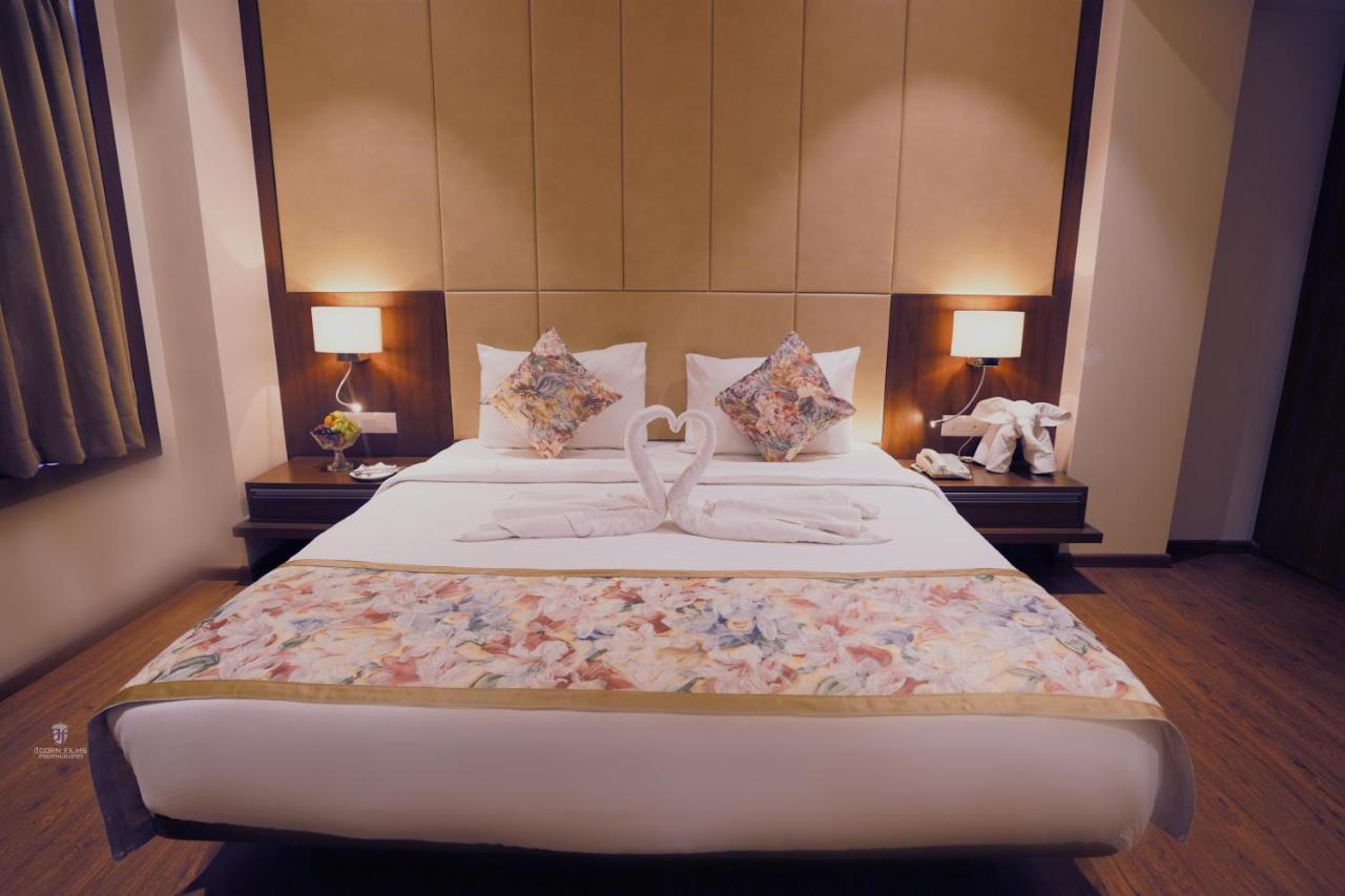 Pride Hotel Bhopal Dış mekan fotoğraf