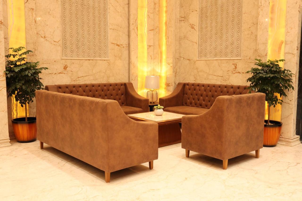 Pride Hotel Bhopal Dış mekan fotoğraf
